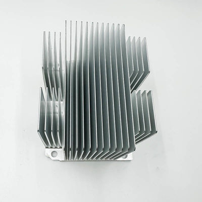 Изготовленные на заказ Heatsinks частей CNC подвергая механической обработке алюминиевые для перехода рельса