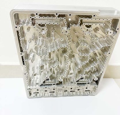 Ранг полости CNC алюминиевого сплава подвергая механической обработке военная для базовой станции связи 5G