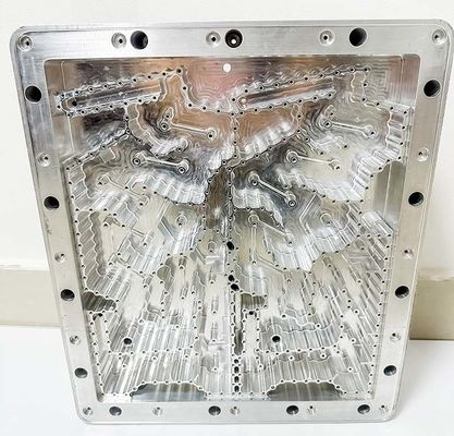 Ранг полости CNC алюминиевого сплава подвергая механической обработке военная для базовой станции связи 5G