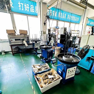 Специализированные Алюминий тепловая раковина Автомобиль CNC обработка деталей OEM